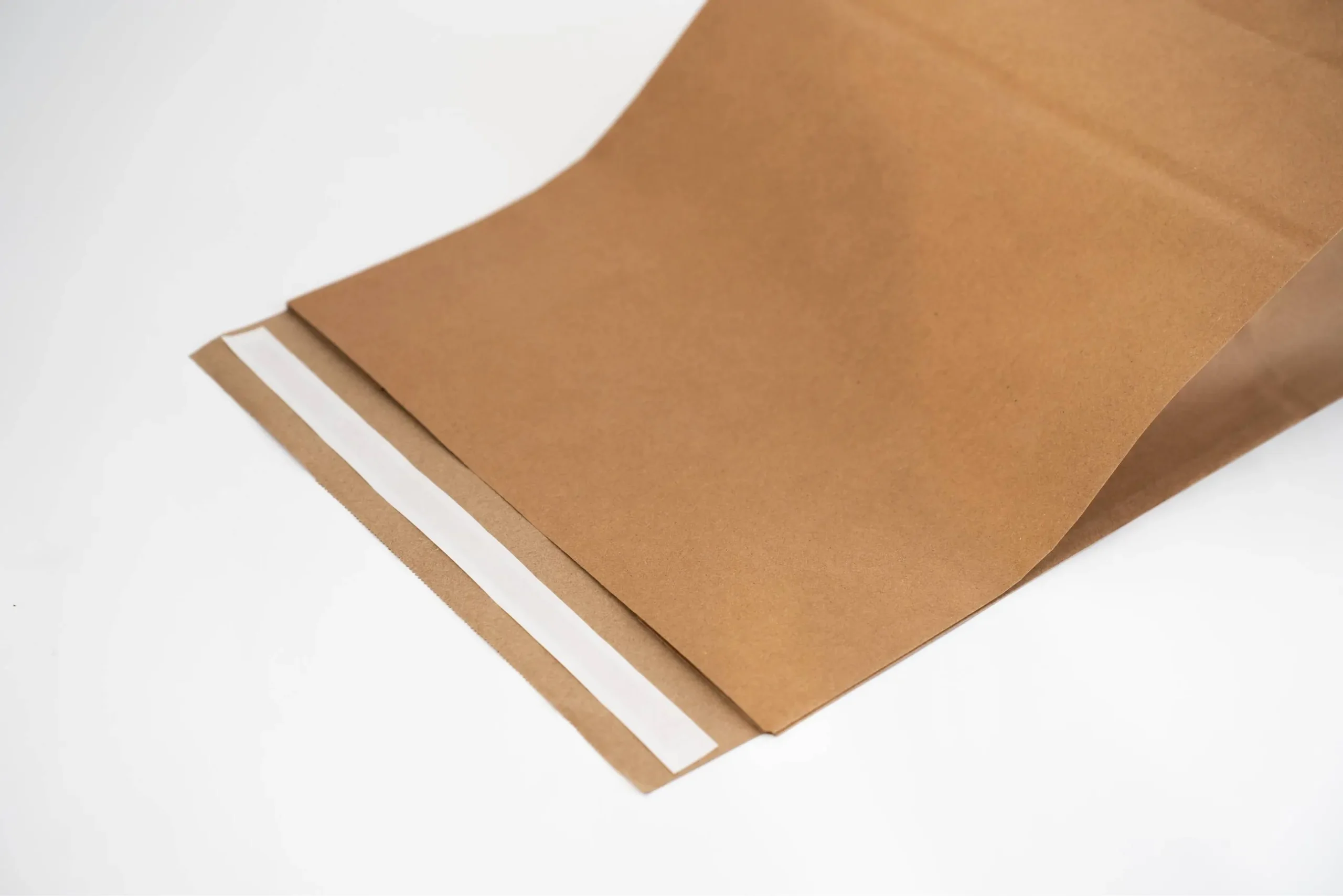 Eco-Friendly Custom Printed Packaging Square Bottom Courier Bag Stand-Up Paper Mailers