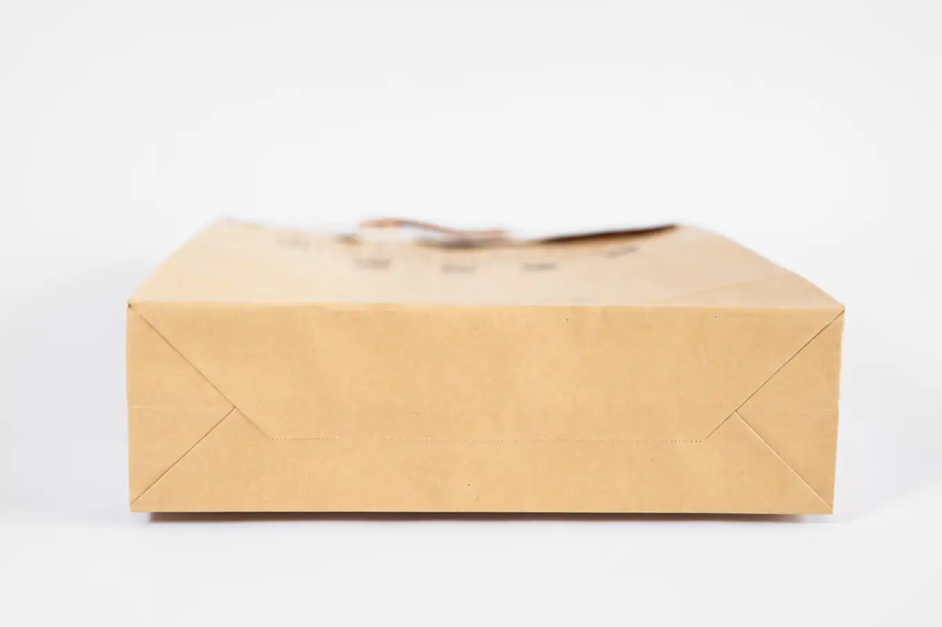 Emballage inviolable de commerce électronique de sac de courrier de pli intérieur de poignée plate qui respecte l'environnement